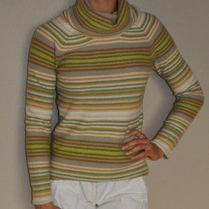 Gap Stretch Turtleneck Size M